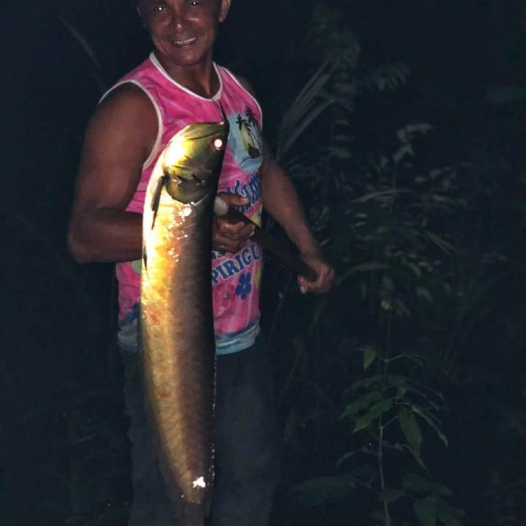 Moisés guiding an Amazon rainforest adventure