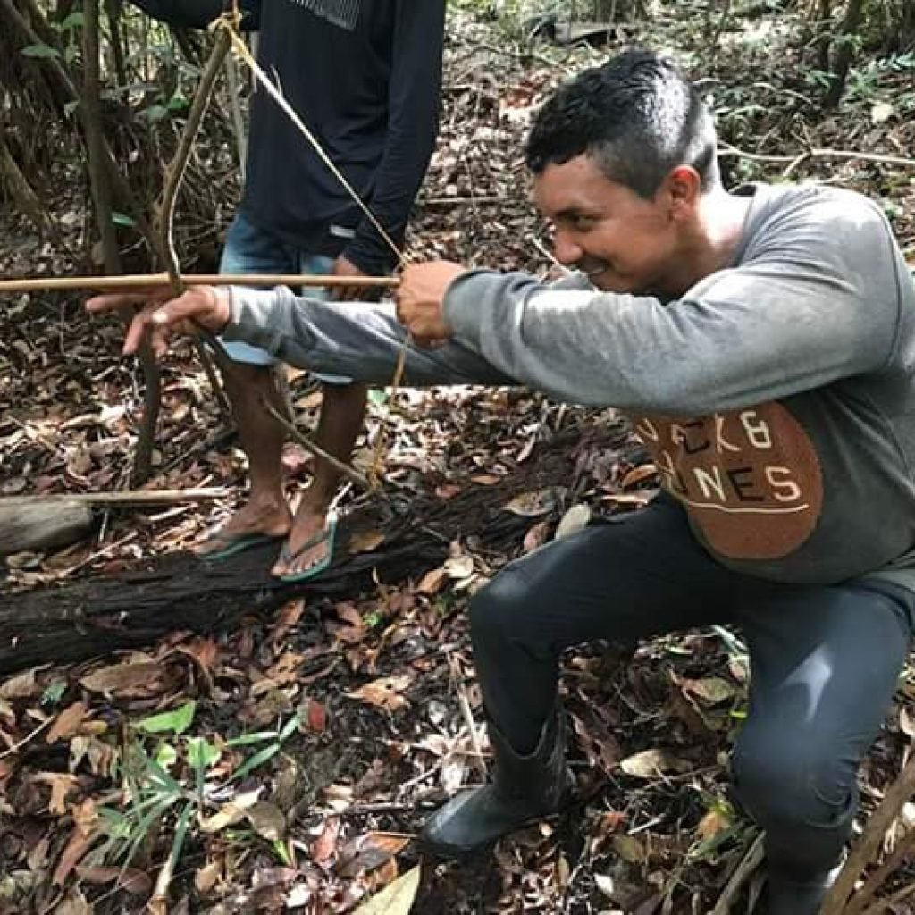 Moisés guiding an Amazon rainforest adventure